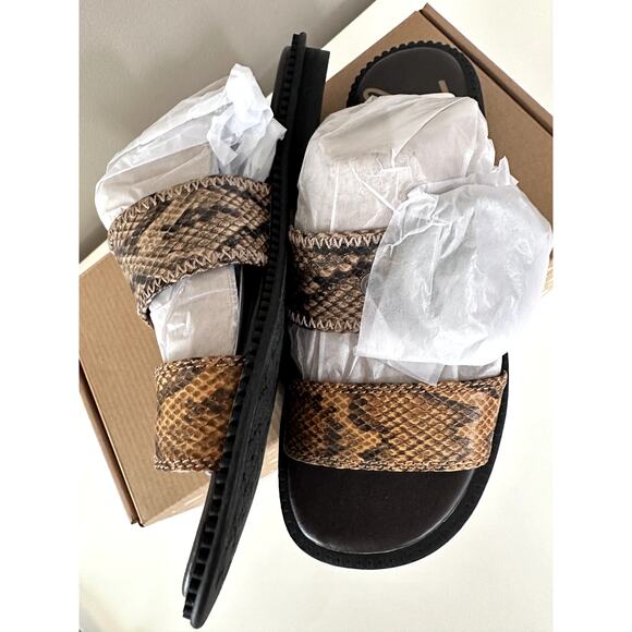 New Zodiac Frida Sandals Womens Buckled Two-Band Slide Sz 7 Round toe Cushioned - Picture 4 of 8